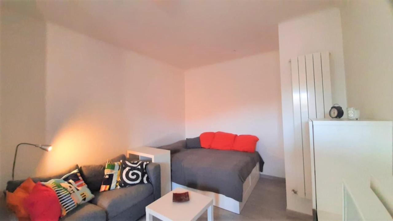 Accomodo Mim23 Monolocale Navigli Apartman Milánó Kültér fotó